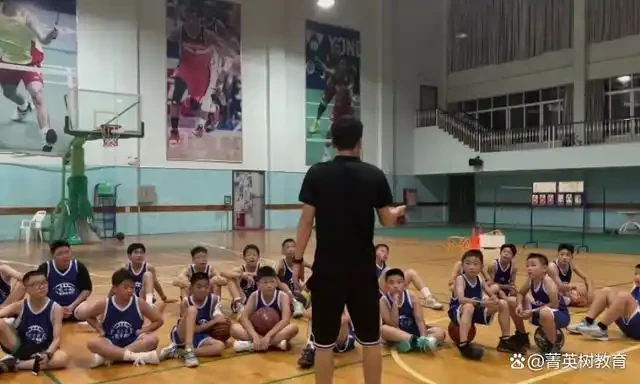 如何在比赛中发现和发展球员潜力_1